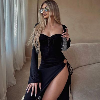 Paket lengan panjang Pakaian pinggul seksi Hottie Halter Pinggang Pakaian Hitam ketat