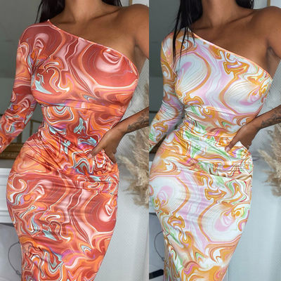 Fashion Print Hip Package Gaun Diagonal Bahu Panjang lengan Slim Fit Gaun Hip Wrap