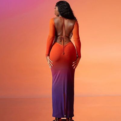 Sexy tanpa punggung potongan gaun seksi renda sampai lengan panjang potongan gaun