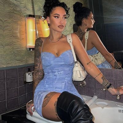 Gaun bunga seksi yang bergaya Casual Wanita Gaun Halter seksi Slim