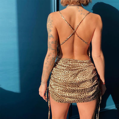 Dasi Up Halter Wanita Gaun Cetak seksi tanpa punggung Slim Low Back Halter Gaun