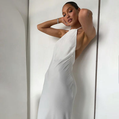 Fashion Halter Baju leher Slim Halter seksi Baju tanpa punggung Baju medium length