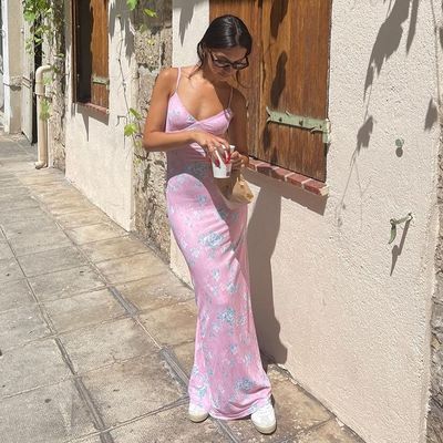 Musim Panas Baru V-Neck seksi tanpa punggung Digital Print Medium-Length Halter gaun